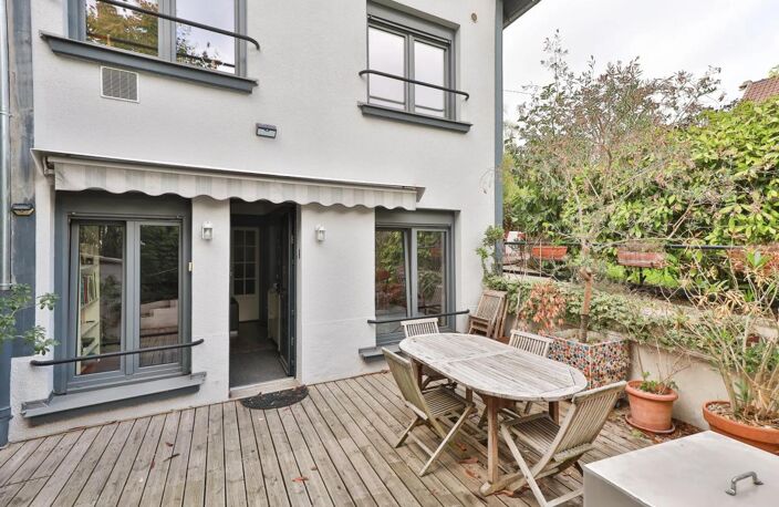 Maison de 6 pièces de 143 m² à Issy-les-Moulineaux — photo 2
