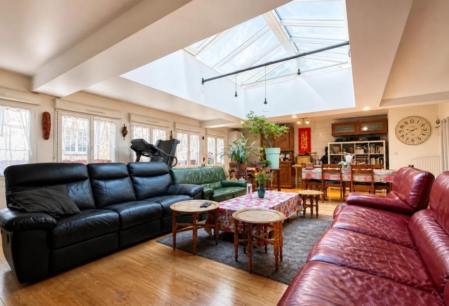 Appartement de 6 pièces de 252 m² à Saint-Étienne — photo 1