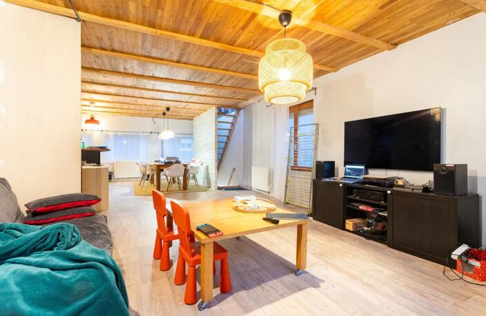 Maison de 3 pièces de 112 m² situé à Lille — photo 2