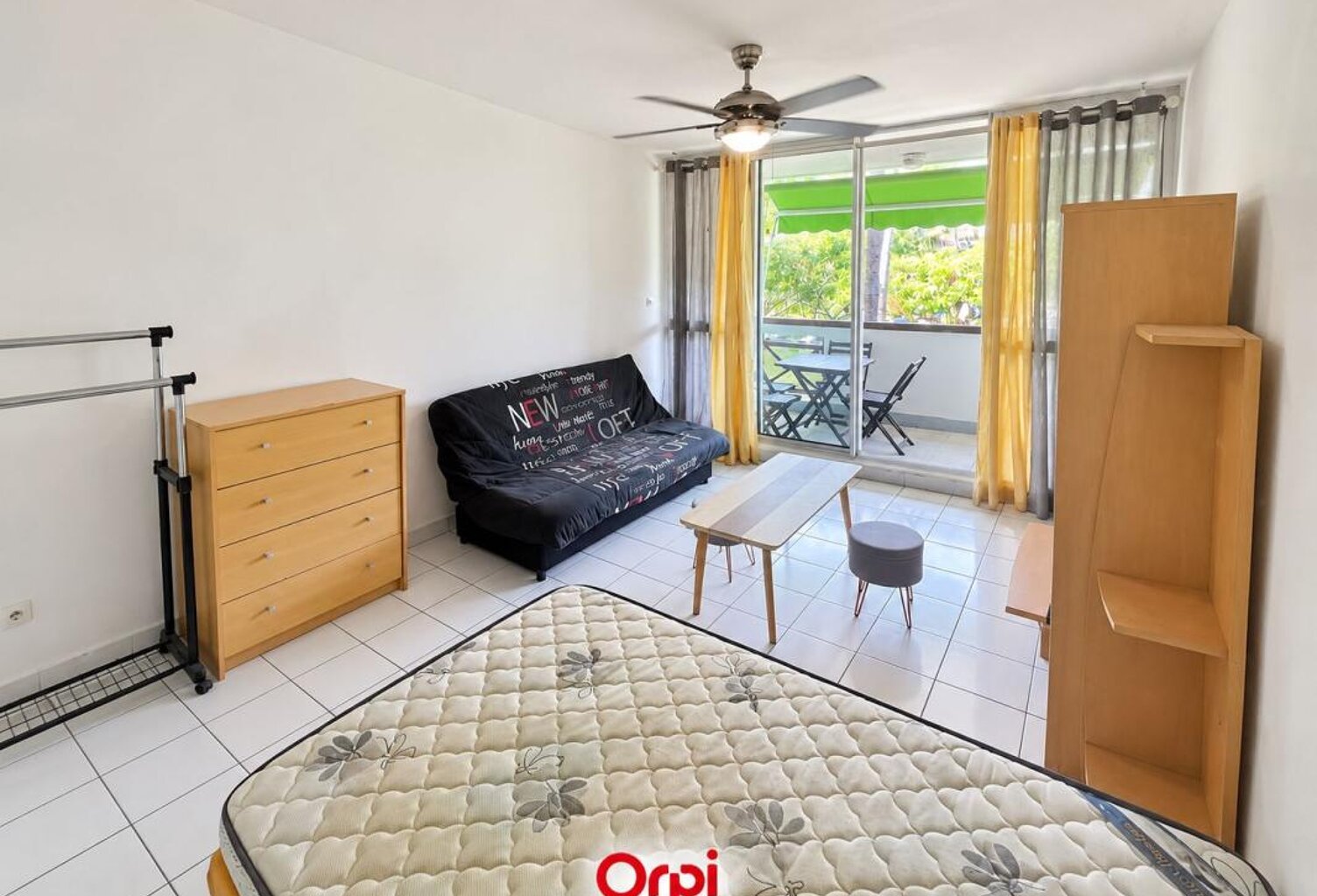 ORPI BOUCAN CANOT – Studio avec terrasse et parking, à deux pas de la plage — photo 1