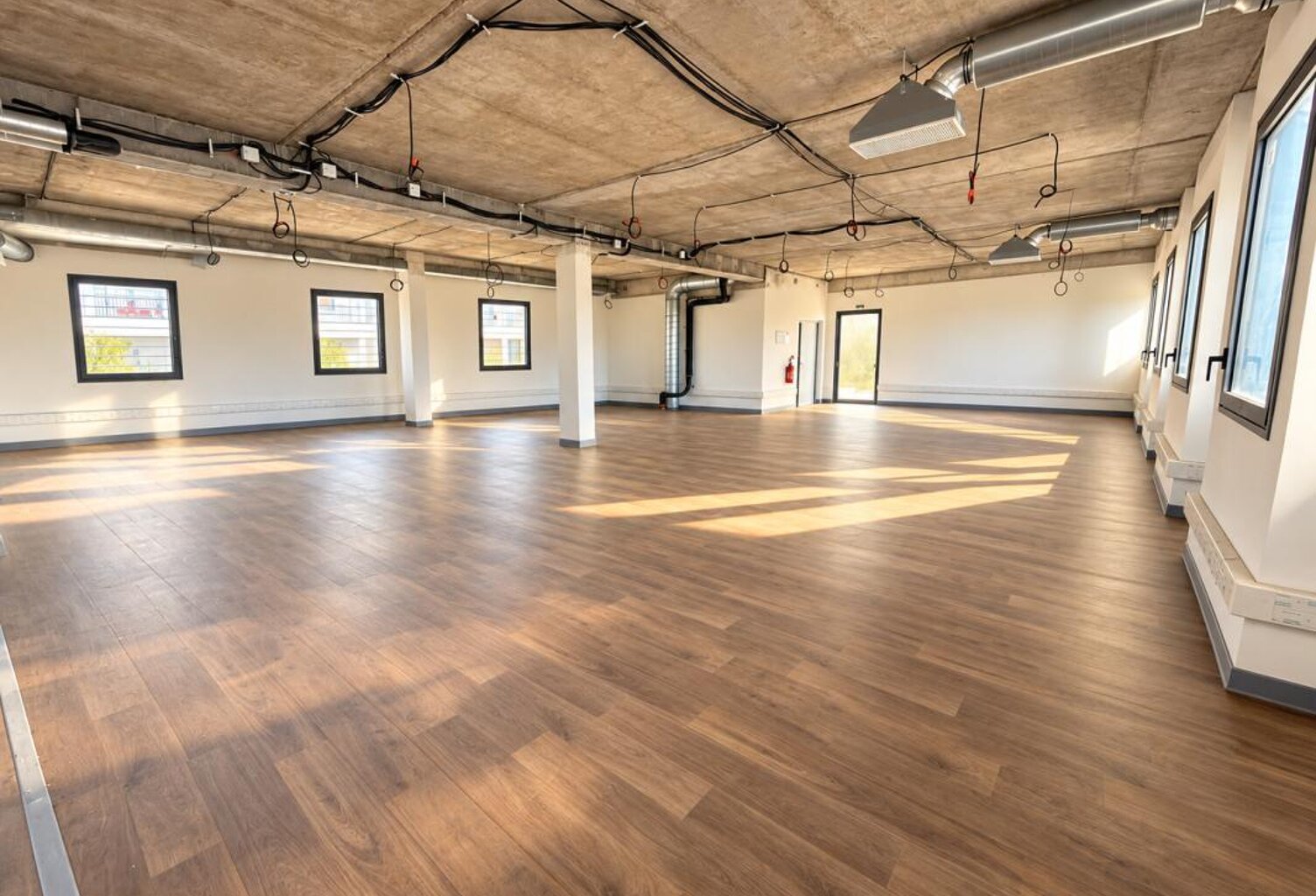 Bureaux 120 m² – Un espace à votre image ! — photo 1