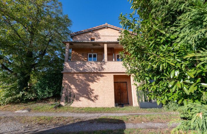 Tartaras : maison avec 2 500 m² de terrain plat et vue dégagée — photo 5