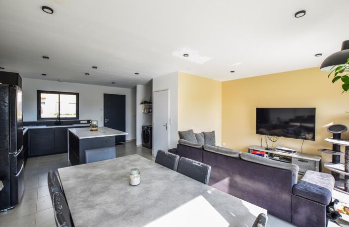 Superbe maison neuve avec DPE A, trois chambres, jardin et garage à Domazan ! — photo 4