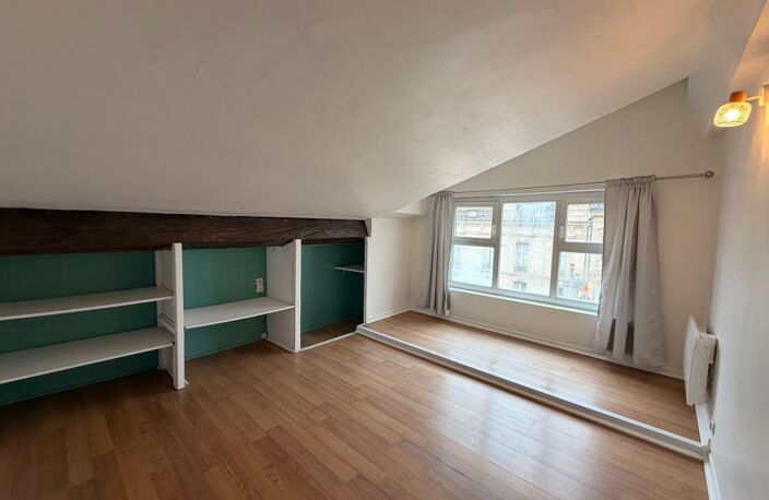 Appartement À Vendre — photo 2