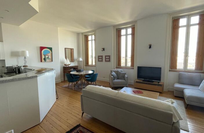 Appartement À Vendre dans un bel immeuble en pierre — photo 5