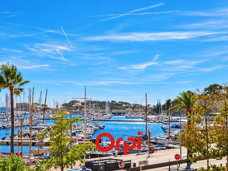 BANDOL PORT : VENTE EN NUE-PROPRIÉTÉ — photo 1