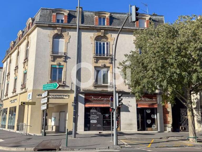 Appartement À Vendre — photo 1