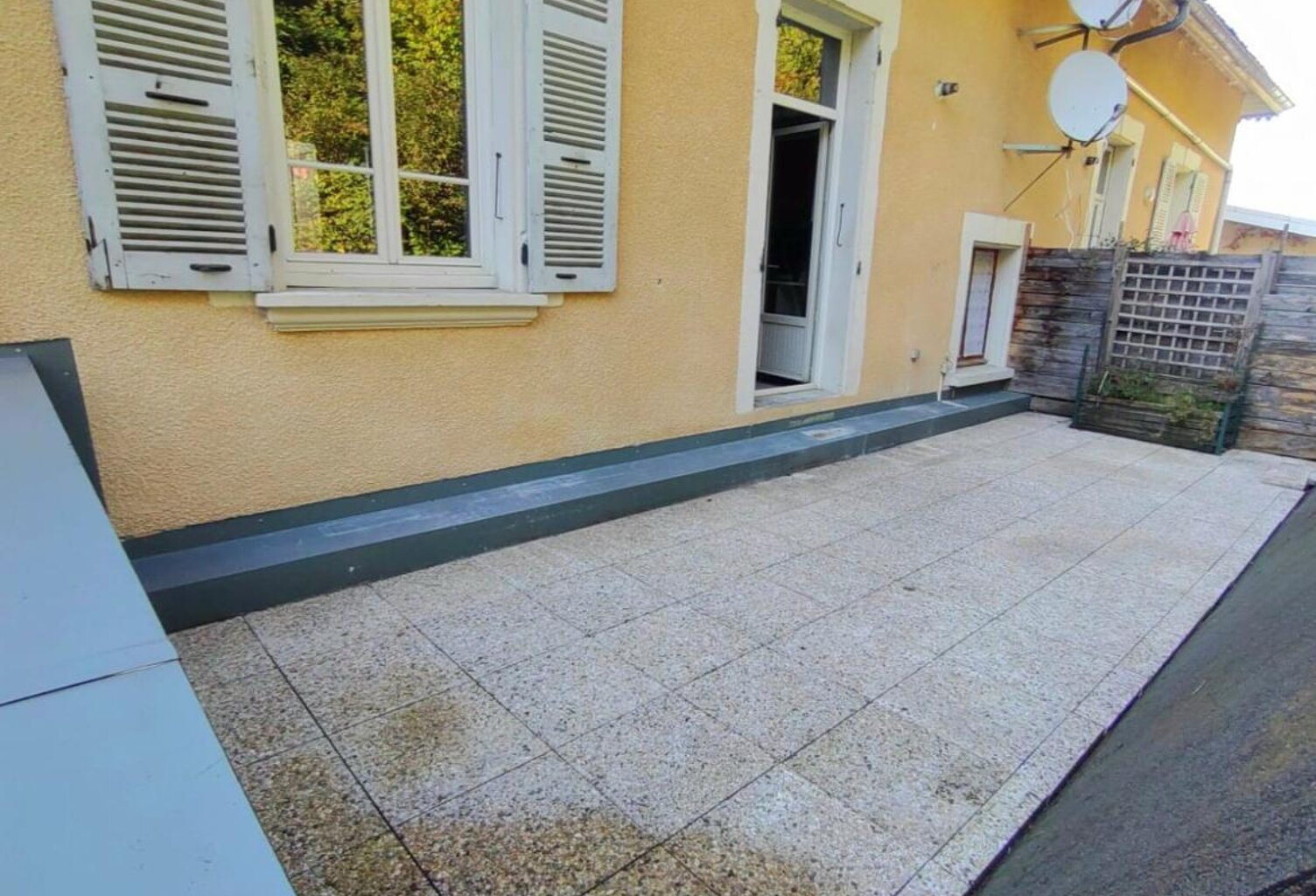 Appartement À Louer — photo 1