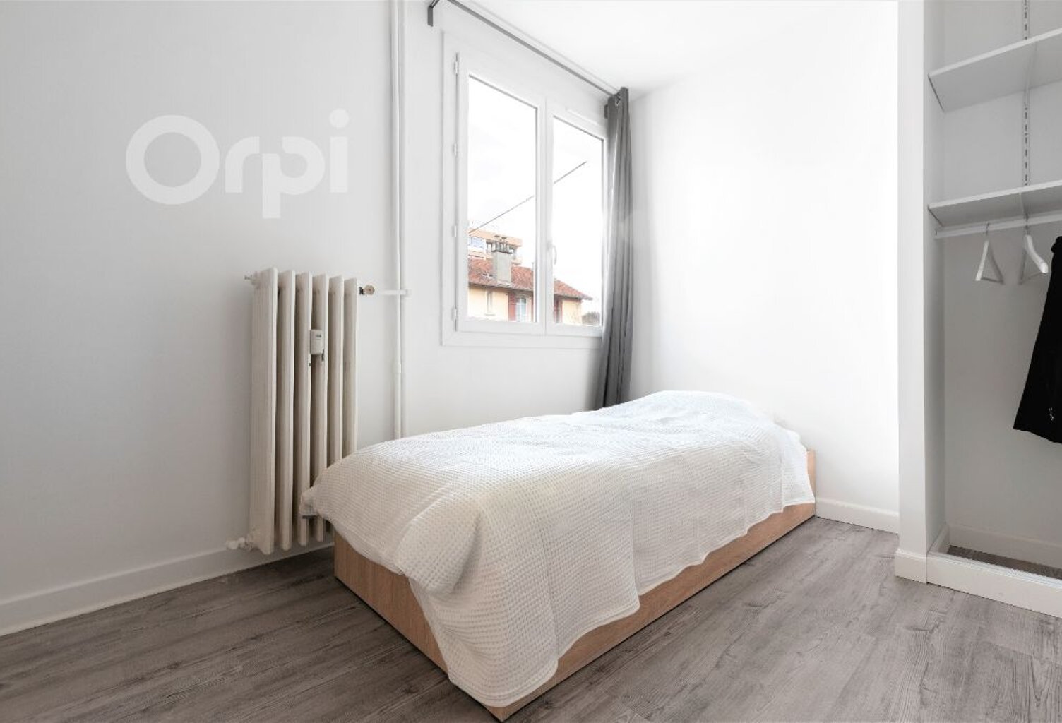 CHAMBÉRY - Chambre en colocation de 12.40 m2 avec parties communes — photo 1