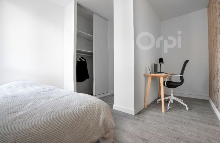 CHAMBÉRY - Chambre en colocation de 12.40 m2 avec parties communes — photo 4