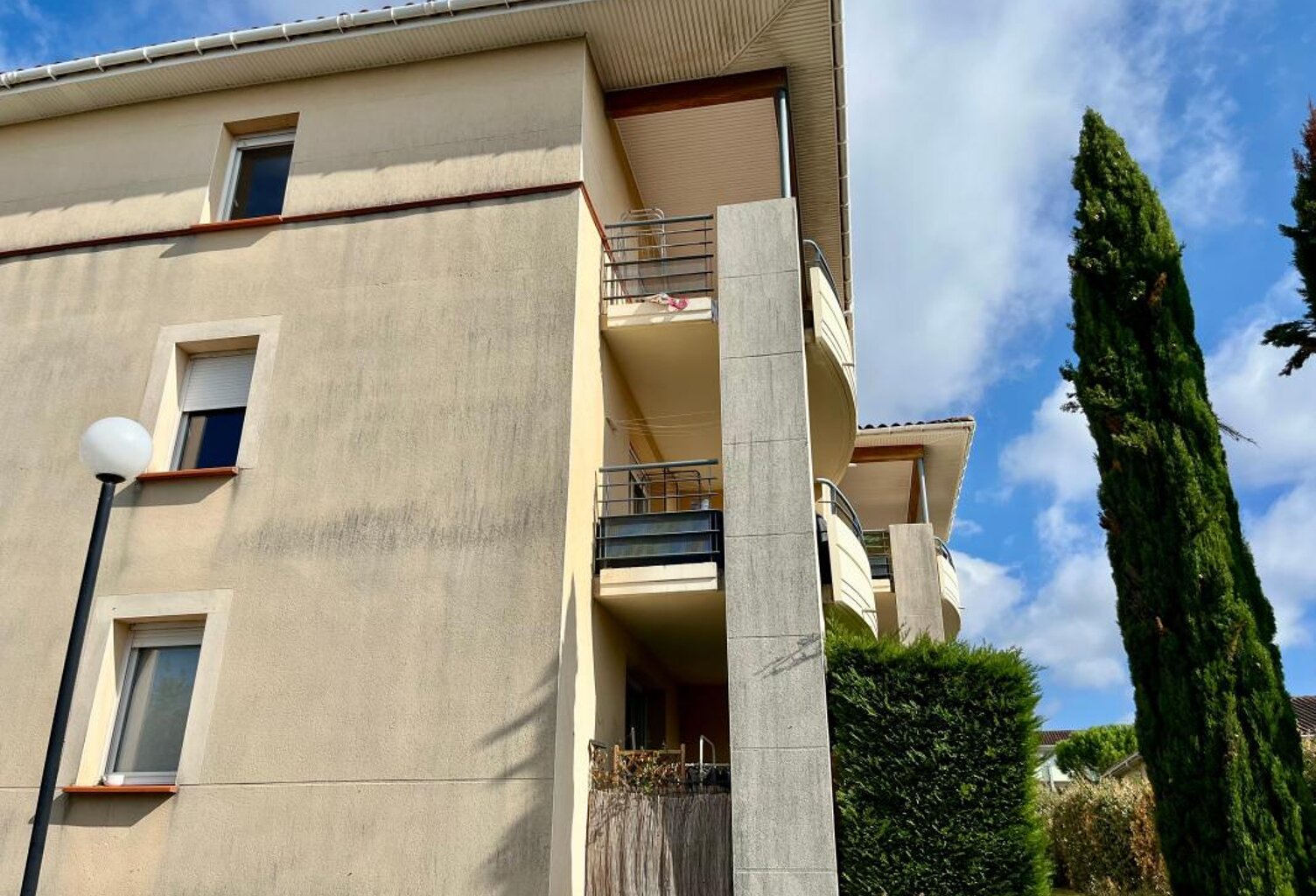 Appartement À Vendre — photo 1