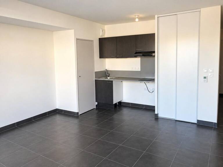Appartement À Vendre — photo 1
