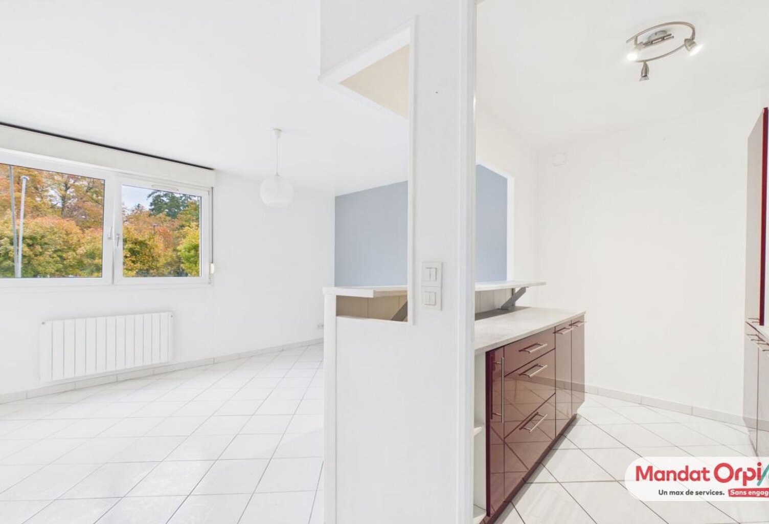 Appartement À Vendre REIMS CENTRE VILLE — photo 1