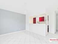 Appartement À Vendre REIMS CENTRE VILLE — photo 2