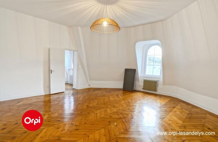 Les Andelys Centre ville-  Appartement T2 avec ascenseur - 59 m² — photo 4