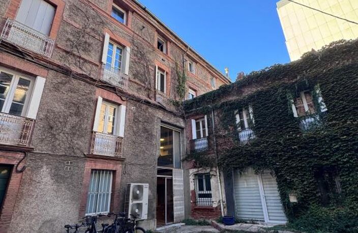 Toulouse Place Dupuy Studette meublée au deuxième étage d'une copropriété 1900 — photo 5