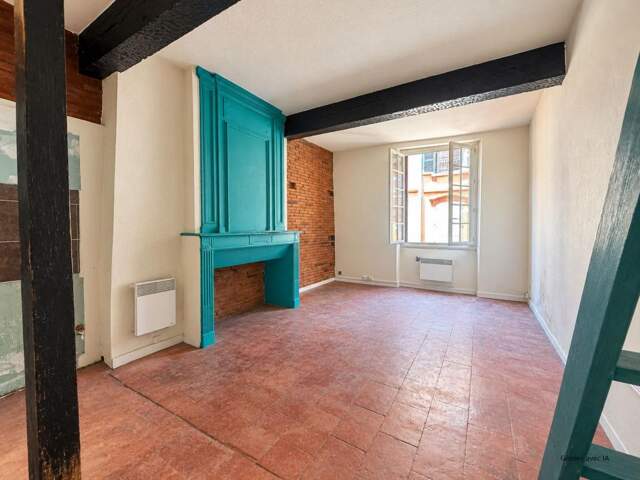 TOULOUSE Carmes studio à rénover — photo du bien