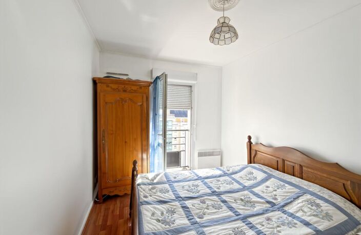 ✨ Grand T4 lumineux en dernier étage avec terrasses — Tram & commerces au pied de l'immeuble 🏢 — photo 4