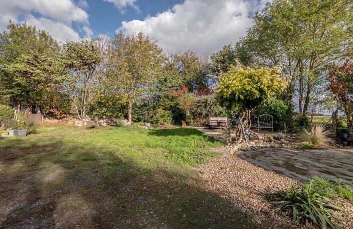 LIEUX UNIQUES ® x PROPRIÉTÉS PRIVÉES ® PROPOSE MAISON DE 128 M² SUR TERRAIN DE 1586 M² - SAVIGNY-SUR-BRAYE (41) — photo 5