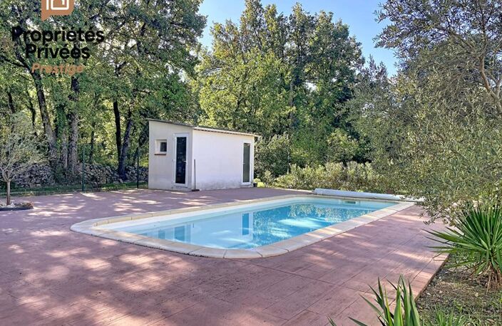 Villa 138 m², terrain plat 2 500 m², piscine et garage - Nans-les-Pins — photo 3