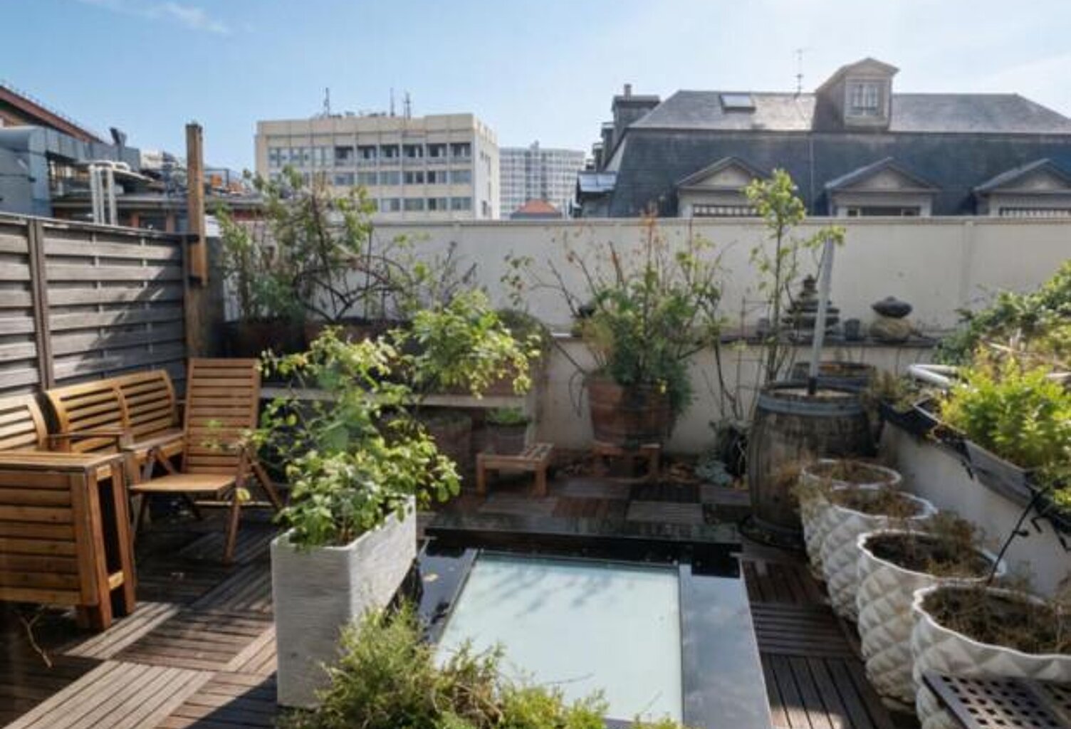 Grand deux-pièces d'architecte avec terrasse de 36 m² — photo 1