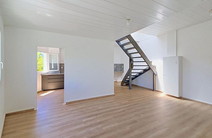Hyères Les Salins,  Appartement 137 m², dernier étage, Toit terrasse, 2 pkgs — photo 4