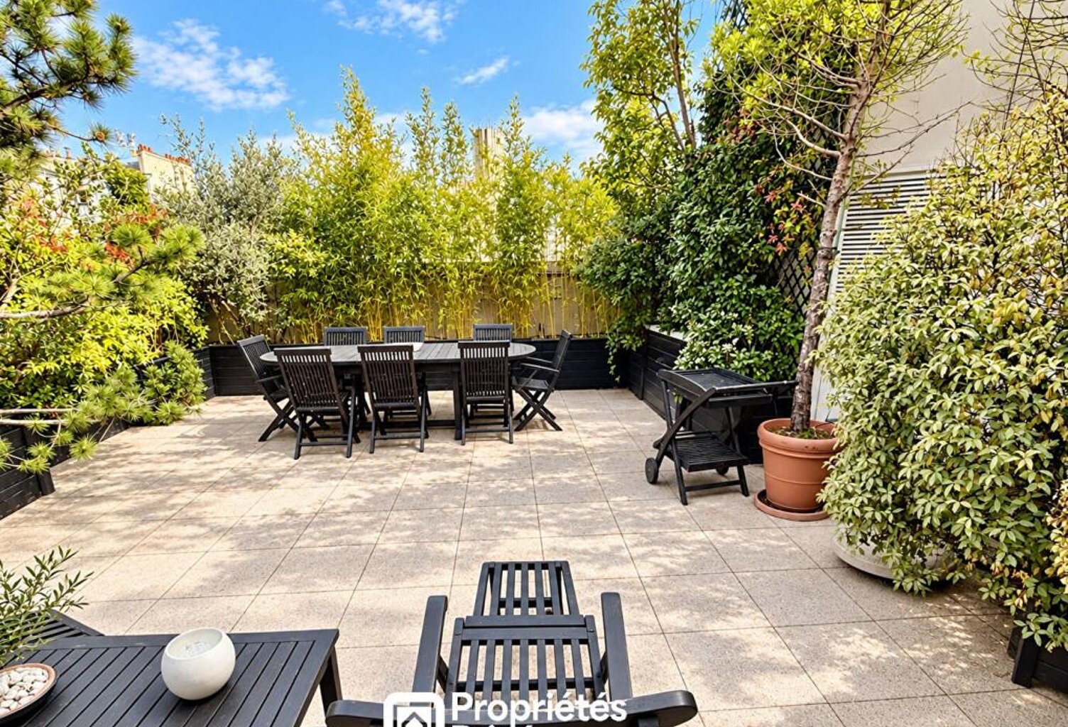 Neuilly Sablons : Appartement  dernier étage avec terrasse de plain pied — photo 1
