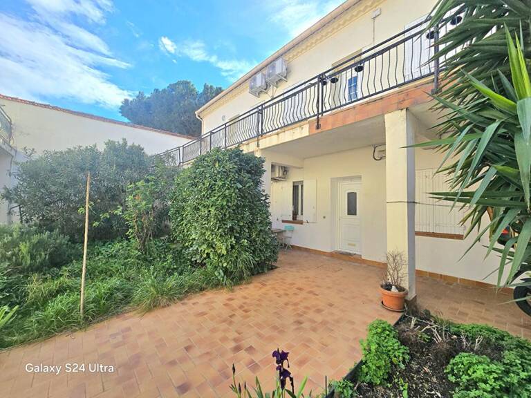 Appartement Nimes 3 pièce(s) 55 m2 loué av terrasse — photo 1