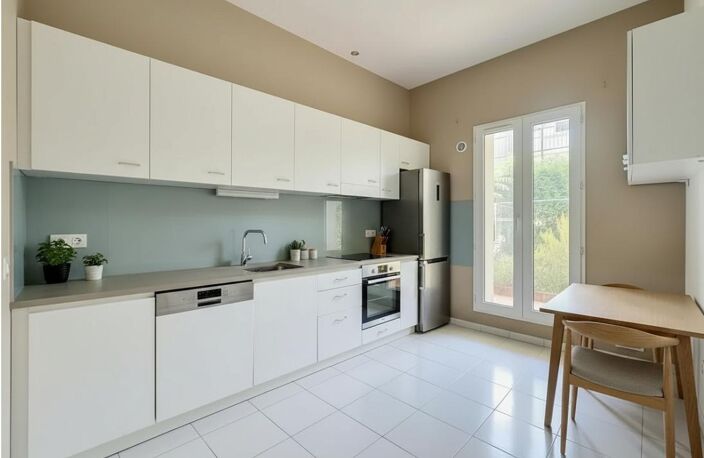 Appartement Nimes 3 pièce(s) 55 m2 loué av terrasse — photo 3