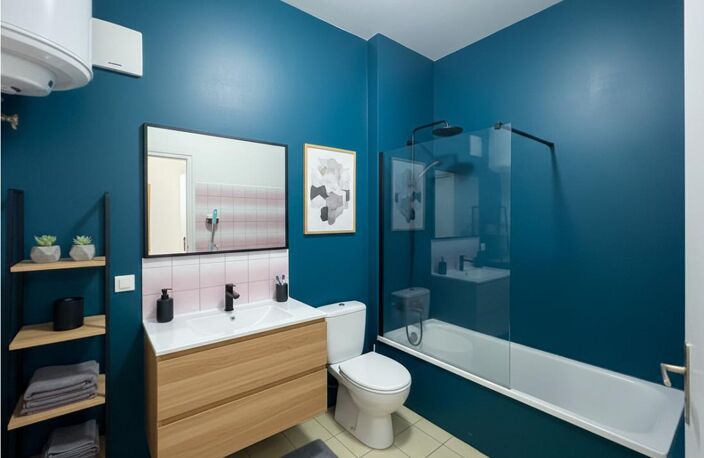30000  NIMES - studio 32m2 climatisé au RDC - Vendu Loué - — photo 2