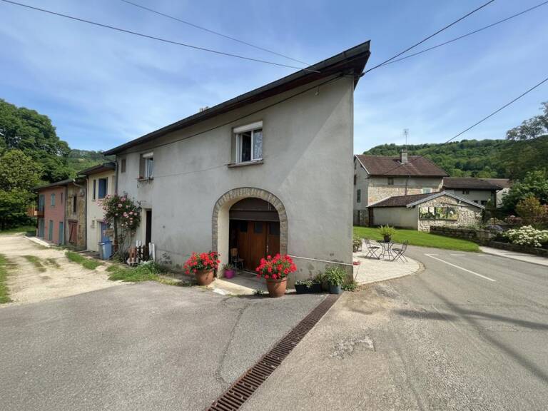 Maison de village mitoyenne130 m² Garage, jardin 612 m² Digna (39) — photo 1