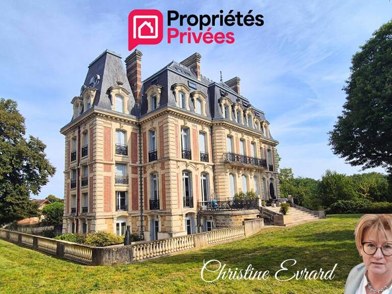 Cadre d'exception pour cet appartement atypique — photo 1