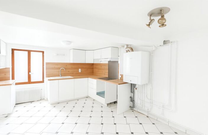 Maison Ecquevilly 4 pièce(s) 100 m2 — photo 2