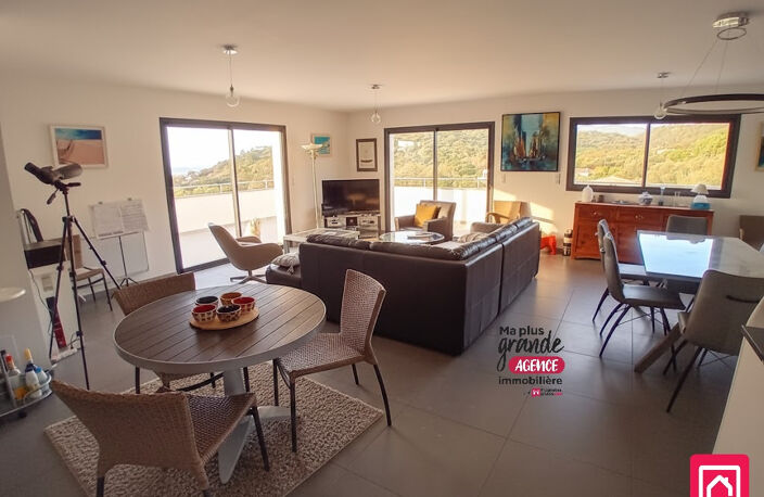 Maison T6  avec piscine - Sainte Lucie De Porto Vecchio  20144 - Corse du Sud  - FRANCE — photo 5
