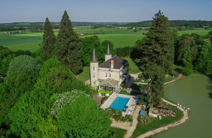 Château XVIII sur 4 Ha 50  de parc clos — photo 4