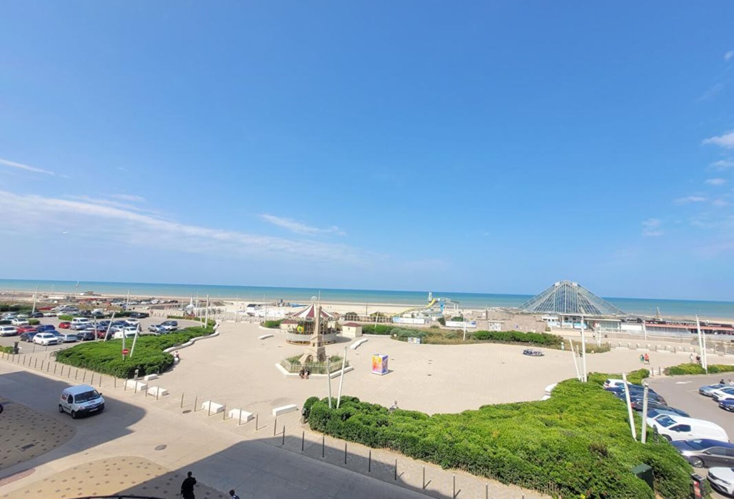 Appartement Le Touquet Paris Plage 3 pièce(s) 60 m2 face mer avec terrasse garage et cave — photo 1