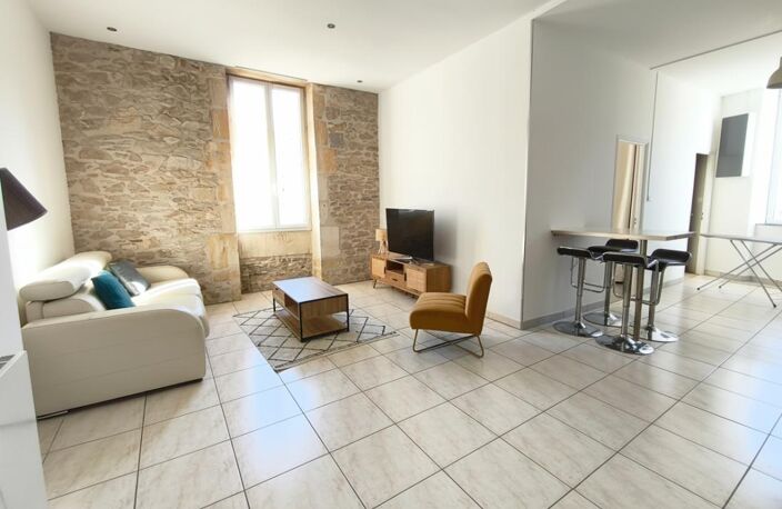 T2 Nîmes Jean Jaurès — photo 3