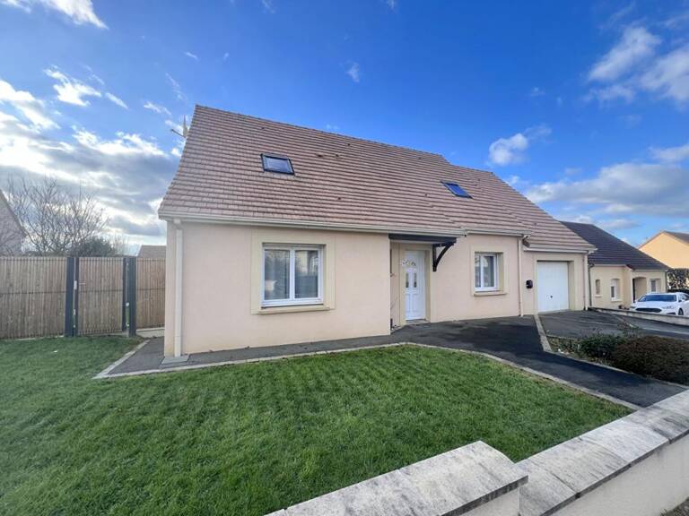 Maison - Chaufour Notre Dame - 7 pièces - 132 m² — photo 1