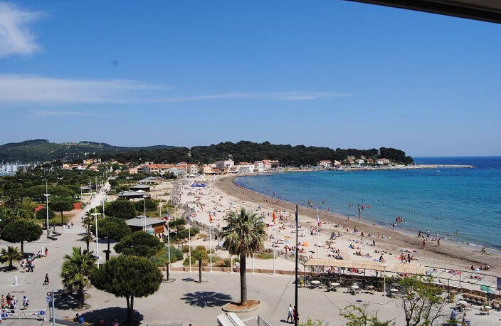 Appartement La Seyne Sur Mer T4 - 72 m2 Dernier étage + Terrasse 57 m2 — photo 4