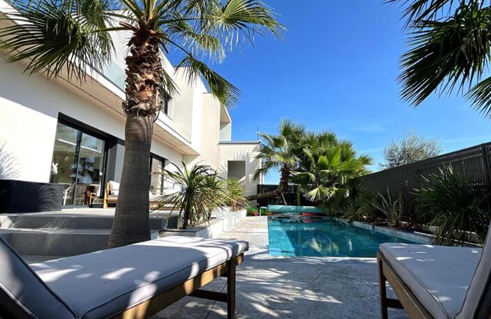 Incroyable villa de prestige contemporaine de 150 m2  sur un terrain 3 faces avec piscine sans vis-à-vis  dans un secteur prisé — photo 2