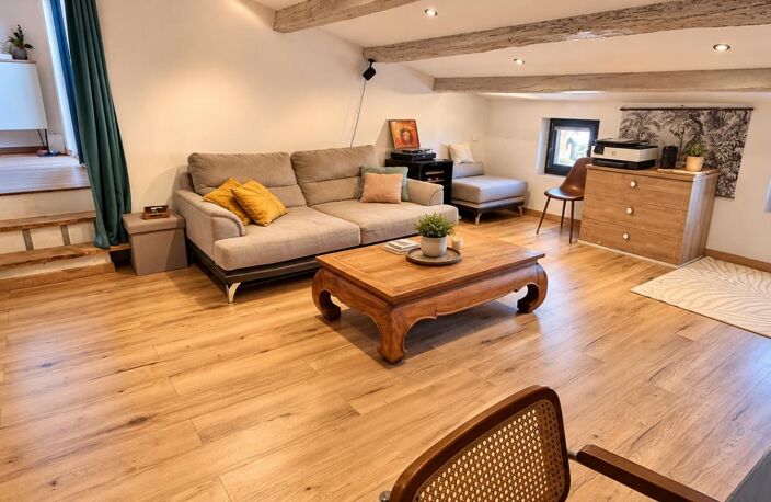 Beau T3 en Duplex Vidauban Terrasse Garage Centre ville — photo 2