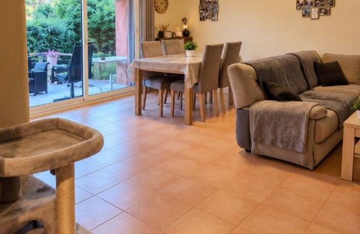 DRAGUIGNAN - Maison récente, 3 Chambres, Jardin et Garage ! — photo 5