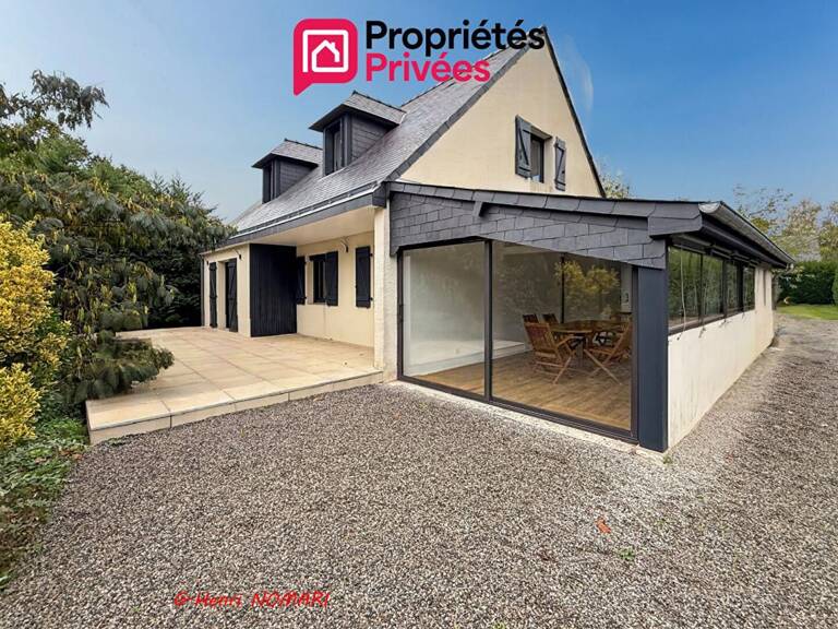 Maison Chateaubriant 7 pièce(s) 135 m2, 4 chambres, 1198m² de terrain — photo 1