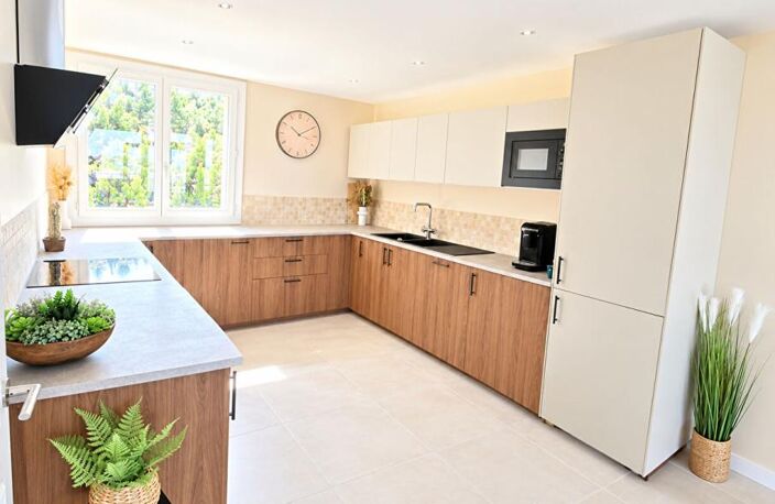 Appartement T5/6 105m2 La Rouvière 13009 — photo 2