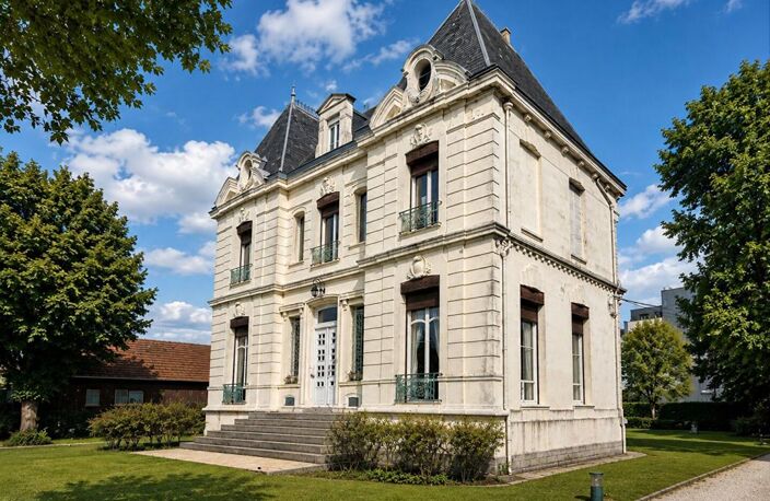 Maison de maître avec parc arboré - 12 pièces - Calais — photo 2