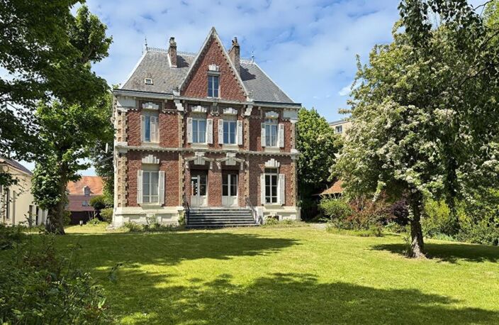 Maison de maître avec parc arboré - 12 pièces - Calais — photo 3