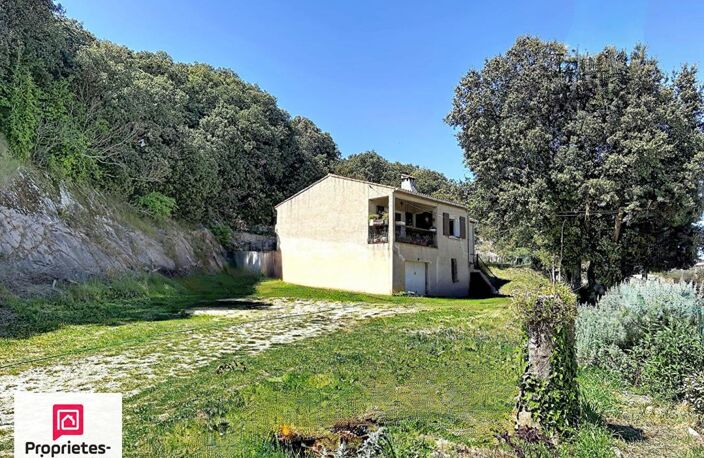 Villa avec grand garage sur 2360 m² de terrain divisible — photo 2