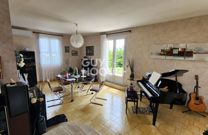Maison 130 m² plain pied sur sous sol et Piscine — photo 2
