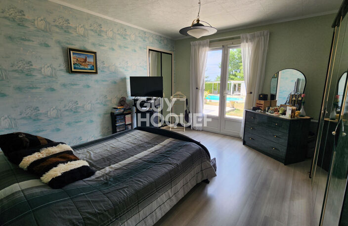 Maison 130 m² plain pied sur sous sol et Piscine — photo 5