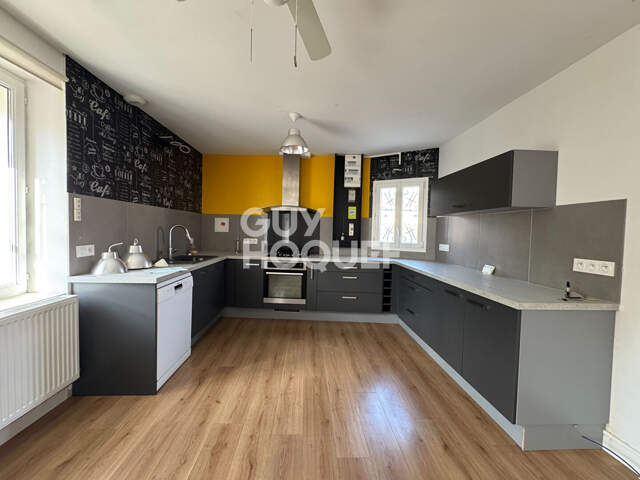 Maison T5 avec exterieur. — photo du bien